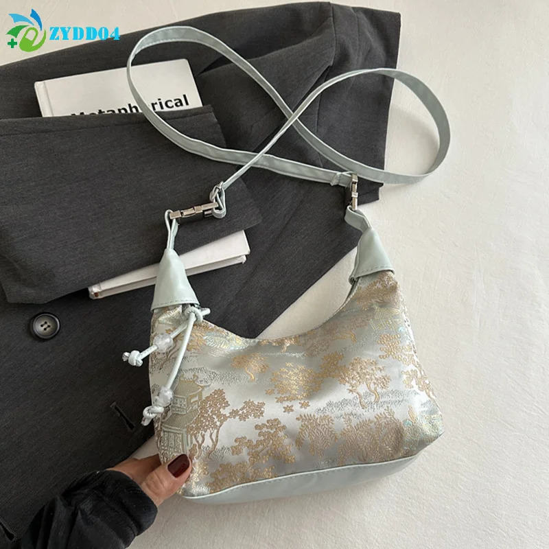 1PCS Chinese Style Fine Embroidery Ladies Handbags Crossbody Daily Party Tote Handbag Travel Makeup Bag For Women 260307