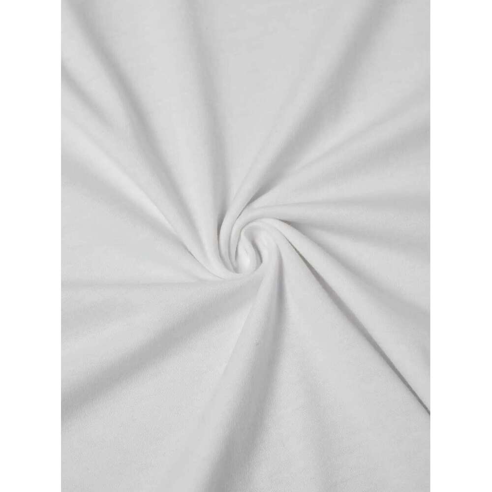 Women's Artistic Portrait Print Crew Neck T-Shirt Lightweight Breathable Casual Top for Daily Wear XJ260306