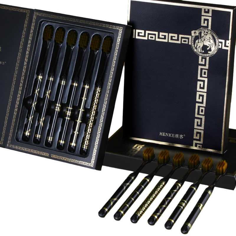 This 6-piece black gold upscale gift box toothbrush set with soft bristles deeply cleans teeth and is ideal for adult daily home and travel use.T26030
