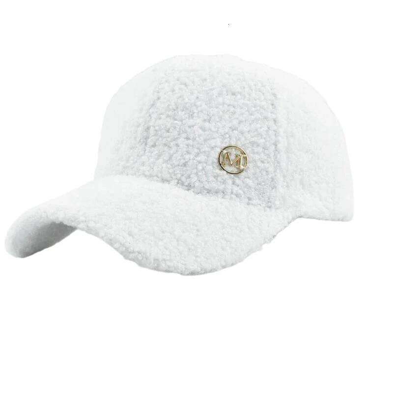 Winter Solid Color M-Label Lamb Wool Baseball for Women, Outdoor Warm Casual Fashion Versatile Plush Duckbill Cap Y260304
