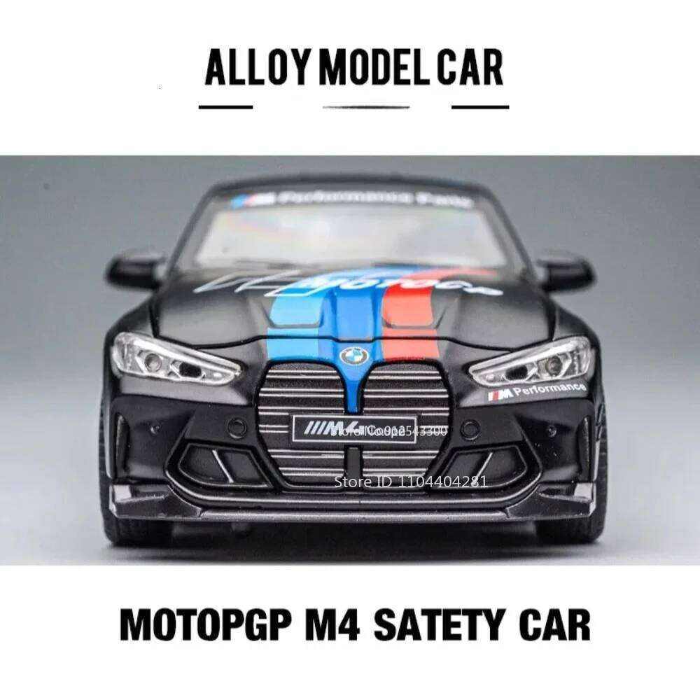 1:32 M4 M8 Alloy Model Toys Diecast Car Ornament 4 Doors Opened with Sound Light Pull Back Miniature Vehices Boy's Birthday Gift Z260306