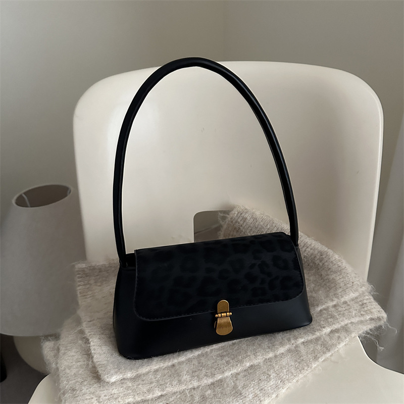 Cross Border Retro Niche Commuting Shoulder Bag Women's Armpit Bag 2026 New Fashion Luxury Bag Leopard Print Designer Bag High-quality Frosted Ha