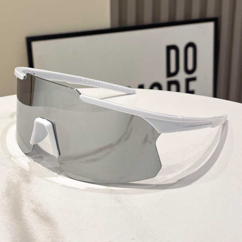 New Cycling Sunglasses for Men and Women Outdoor Mountaineering Running Sports UV Protection Windproof Internet Celebrity Goggles S260304