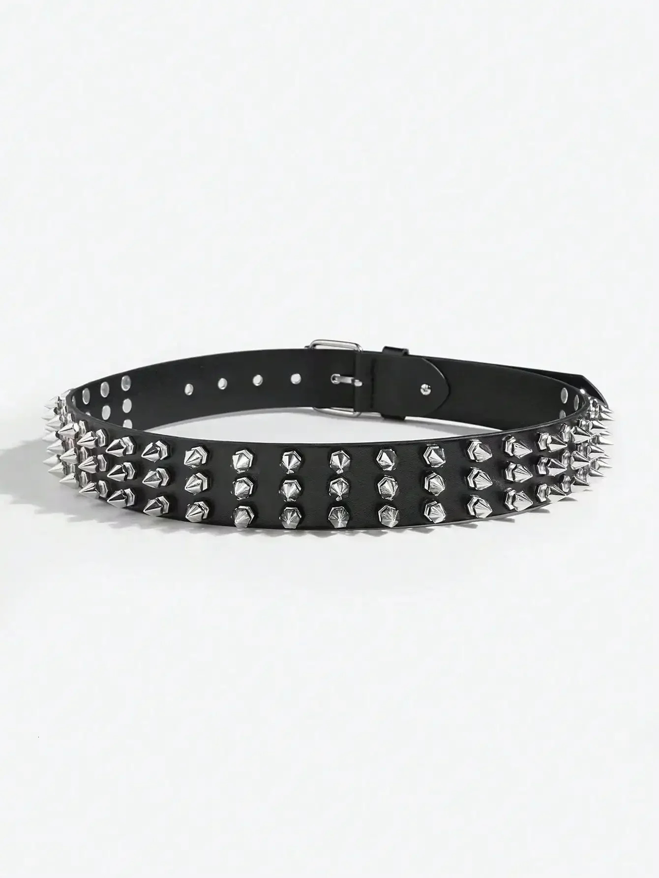 1pc Womens Cool Punk Style Rivets Decorated Heavy Metal Dark Belt 260302