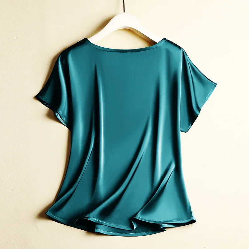 Big Size Summer Silky Acetic Acid Satin Tshirt Round Neck Women Loose Top Lazy and Versatile Acetate 260306