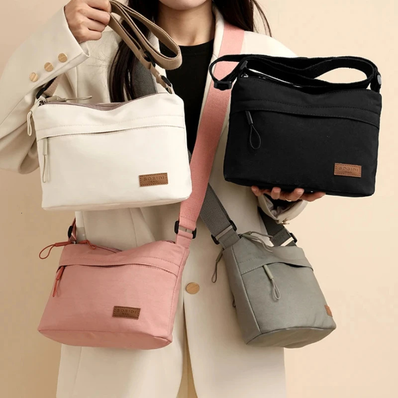 3 Main Pockets High Capacity Shoulder Crossbody Bag for Women Multi-pocket Purse Canvas Handbag Suitable for Mothers Shopping 260306
