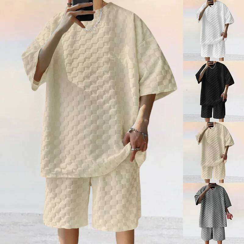 Men's Sports Suit Summer New Korean High Street Jacquard Plaid T-Shirt Shorts Two-Piece Set Male Casual Retro Loose O-Neck Top