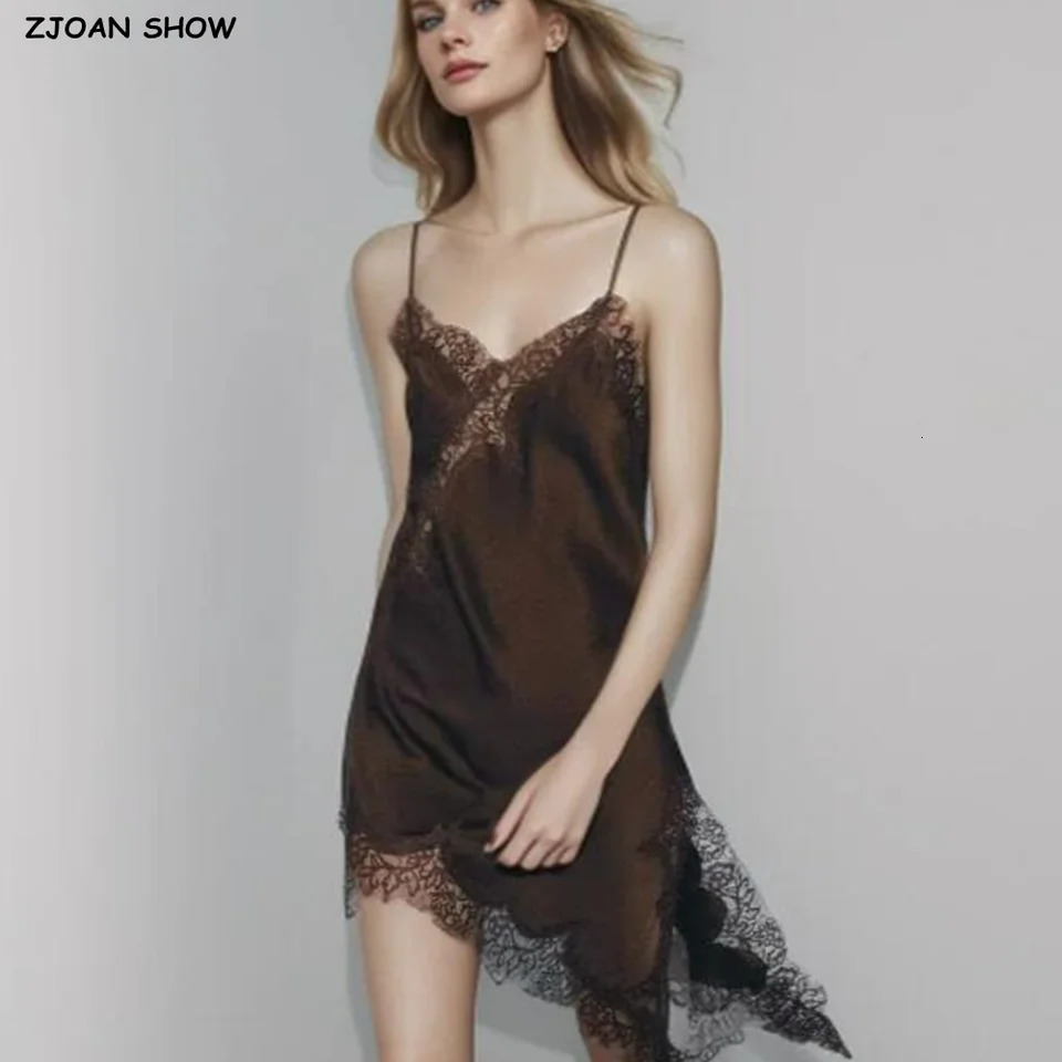 3 colors Sexy Hollow Out See Through Lace Spliced Satin Sling Dress Women Side Slit Hem Asymmetric Dresses Backless Robe 260306