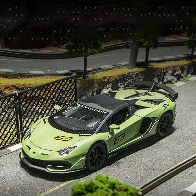 1:24 Lambo SVJ63 Alloy Model Sports Model, Simulated Car Children's Toy Collection Ornaments for Boys Gifts Z260306