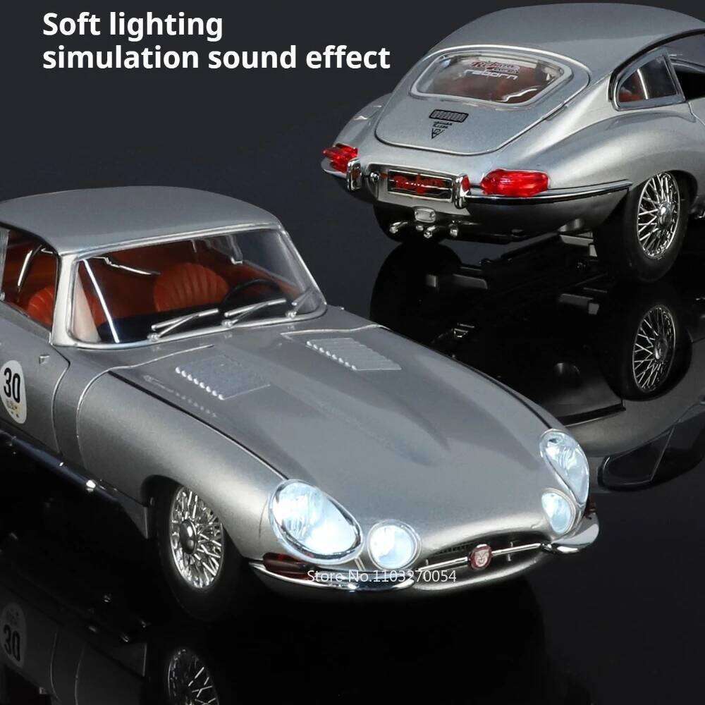 1:24 E-TYPE Phantom Diecast Models Alloy Car Miniature Toys Doors Opened Sound Light Pull Back Exquisite Vehices Retro Ornaments Z260306