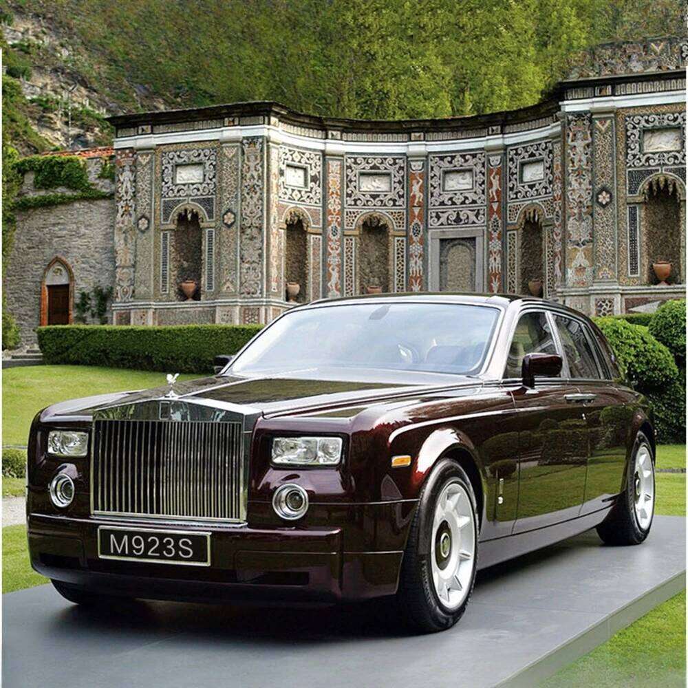 1:24 Rolls Royce Phantom Spectre Car Toy Diecast Model Doors Opened Sound Light Pull Back Miniature Vehice Children Holiday Gift Z260307