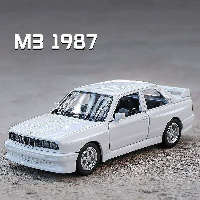1:36 BMW M3 E30 1987 Porsche 911 Turbo Audi Quattro Metal Alloy Diecasts & Toy Vehicles Model Car For Children Z260306