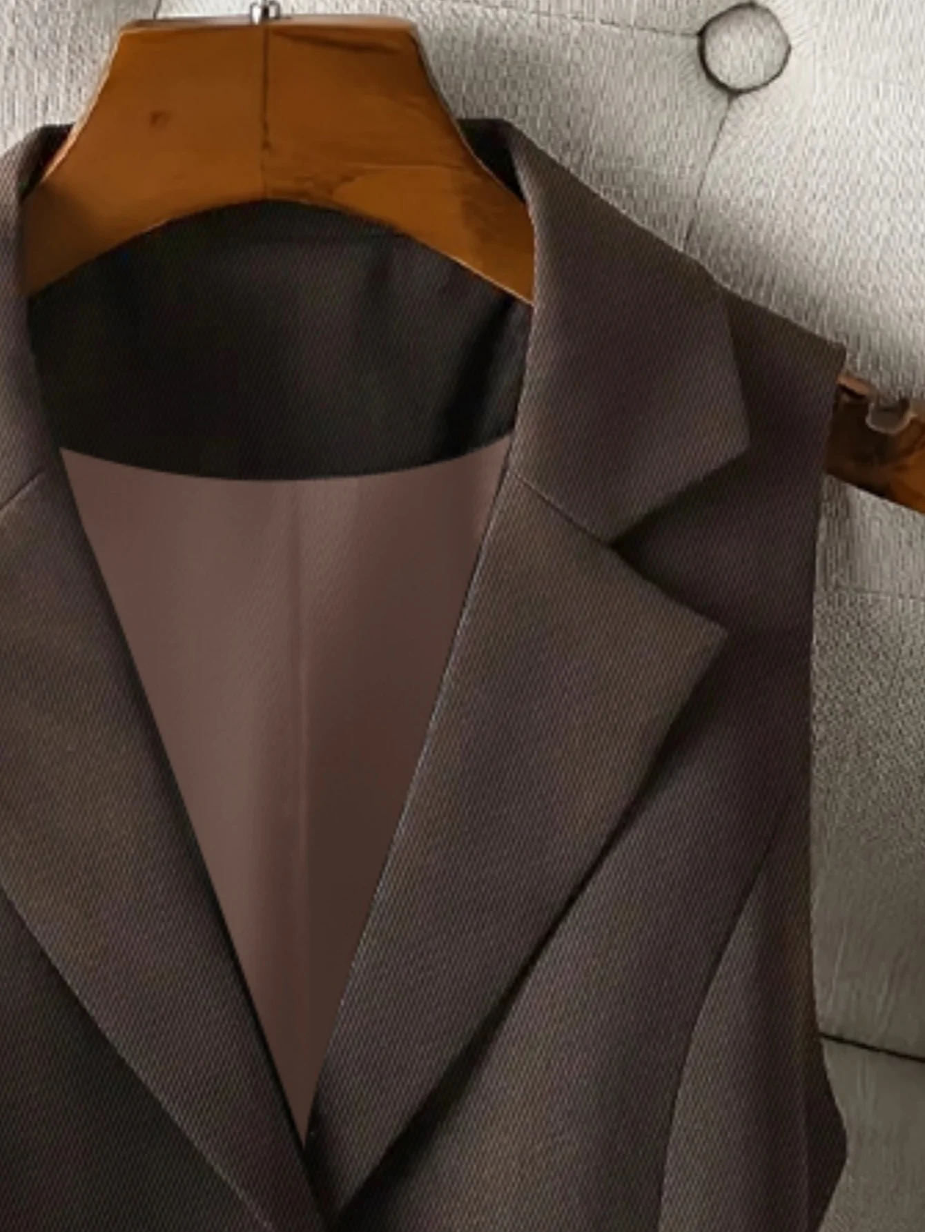 Vintage Womens Brown Custom Waistcoat Sleeveless Lapel Suit Vest Daily Commute Button Slim n Casual All Fold Wear 260306