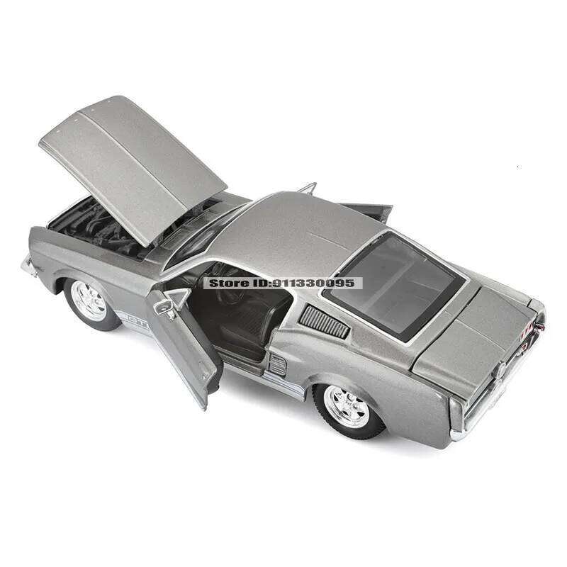 Maisto 1:24 1967 Mustang GT FORD Shelby GT500 alloy car model handicraft decoration collection toy tool gift Die casting Z260306