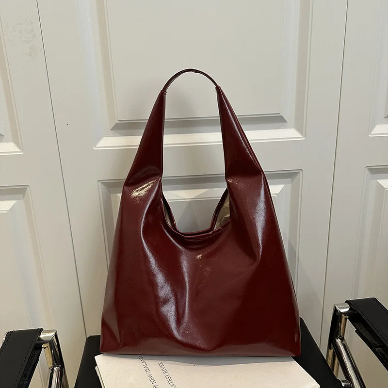Large Capacity PU Leather Hobo Retro Red Bags Autumn Winter Shoulder Bag for Women Trend Y2K Handbags and Purses Tote 260228