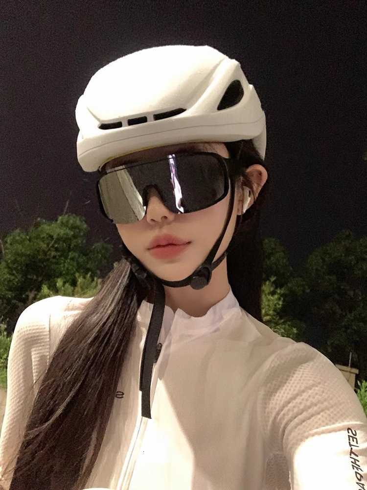 Color Changing Day and Night Cycling Glasses Oversized Frame Mercury Sunglasses Outdoor Cycling Mountaineering Windproof Night Riding Goggles Myopia S