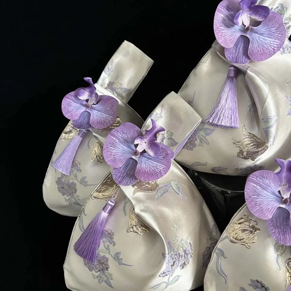 Small Item Pouch Tassel Knot Wrist Bag Storage Bags Flower Pendant Chinese Style Handbag Cosmetic Lunch 260307