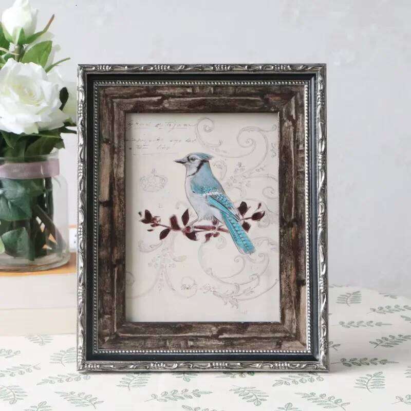 Creative Living Room Decoration Small Retro Style Solid Wood Bedroom Study Desktop Photo Frame Ornaments H260306