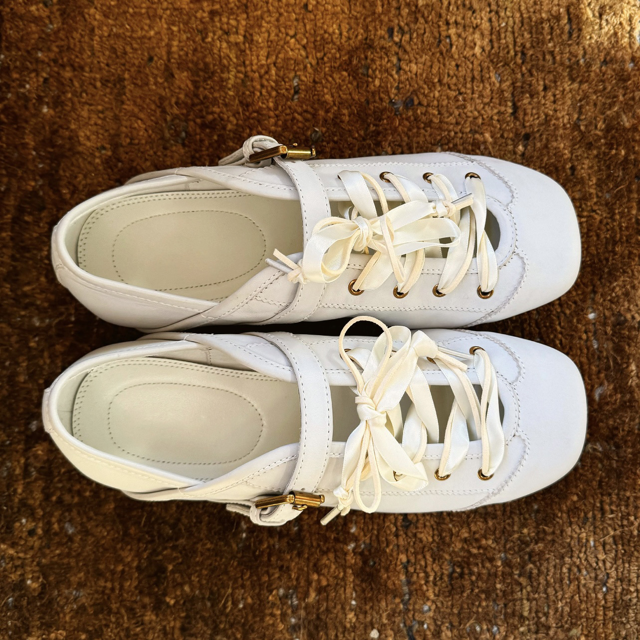 Fashion Hollow out Lace-up Patent Leather Mary Janes Women Ballet Flats comfort Lazy Walking Loafers Casual Girls Dance Shoes 250310