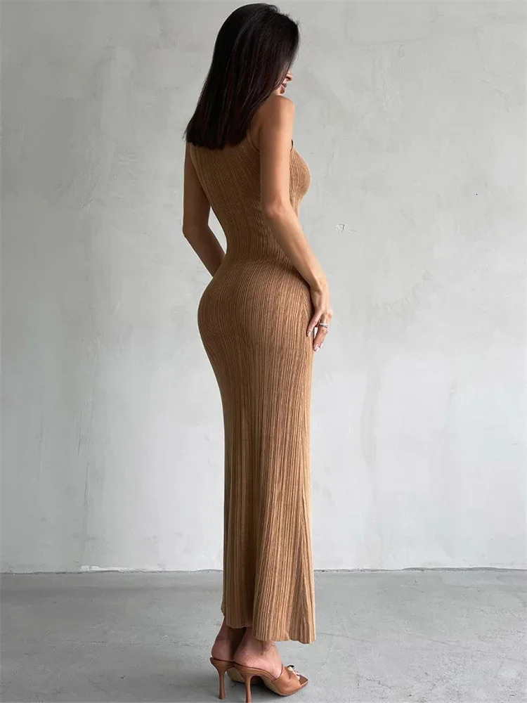 Tossy Sleeveless Knitwear Turtleneck Long Dress Female Slim Elegant Fashion Autumn Ribbed Knit Dress For Women Maxi Dress 260306