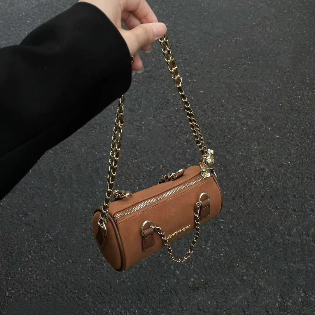 2026 Top Luxury Designer Bag Diane Nano Boulogne Pochette Liv Bag Shoulder Bag Women's Leather Cowboy Crossbody Bag Luxury Women's Chain Han