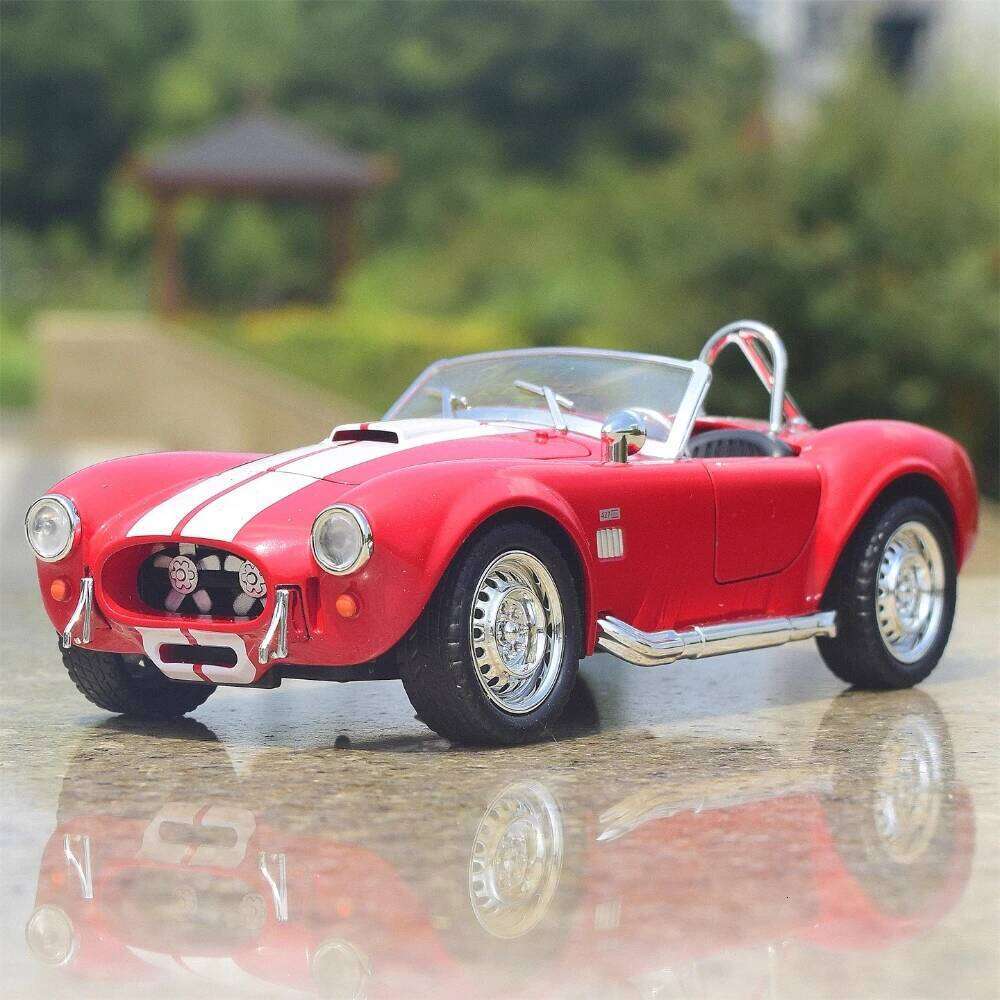 1:22 Shelby Cobra 427 Z4 Toys Sports Cars Models Pull Back Light Music Miniature Car Doors Opened Vehicle for Kid Festival Gifts Z260306