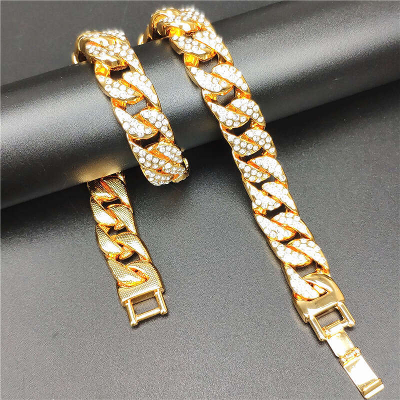 High-quality European and American original Cuban chain, trendy brand, full of diamonds, 15MM thick, exaggerated hip-hop necklace