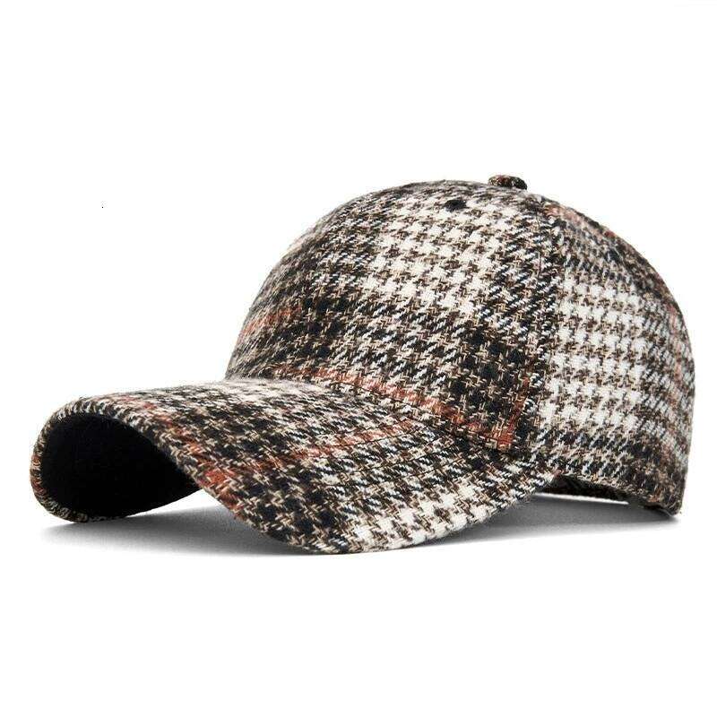 Hats Men Women New Classic Plaid Baseball for Autumn and Winter Hard-Brimmed Face-Slimming Duckbill Cap Sun Hat Y260304