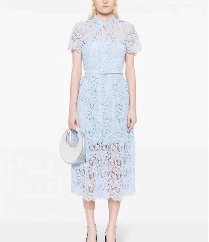 2026 Spring/Summer Designer Fashion Brand Elegant Women's A1 Hollow Lace Tie Collar Long Dress Dress