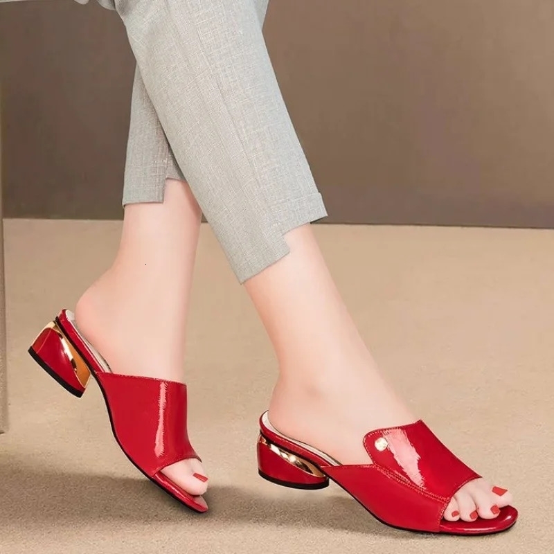 Womens Shoes Fashion Red Sexy Womens Slippers PU Soft Leather Ladies Comfortable Sandals Suitable for Girls Pantuflas Mujer 260306