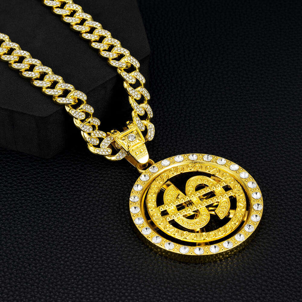 High-quality bearings ensure smooth rotation. Classic rotating dollar pendant necklace, a hot-selling cross-border hip-hop accessory