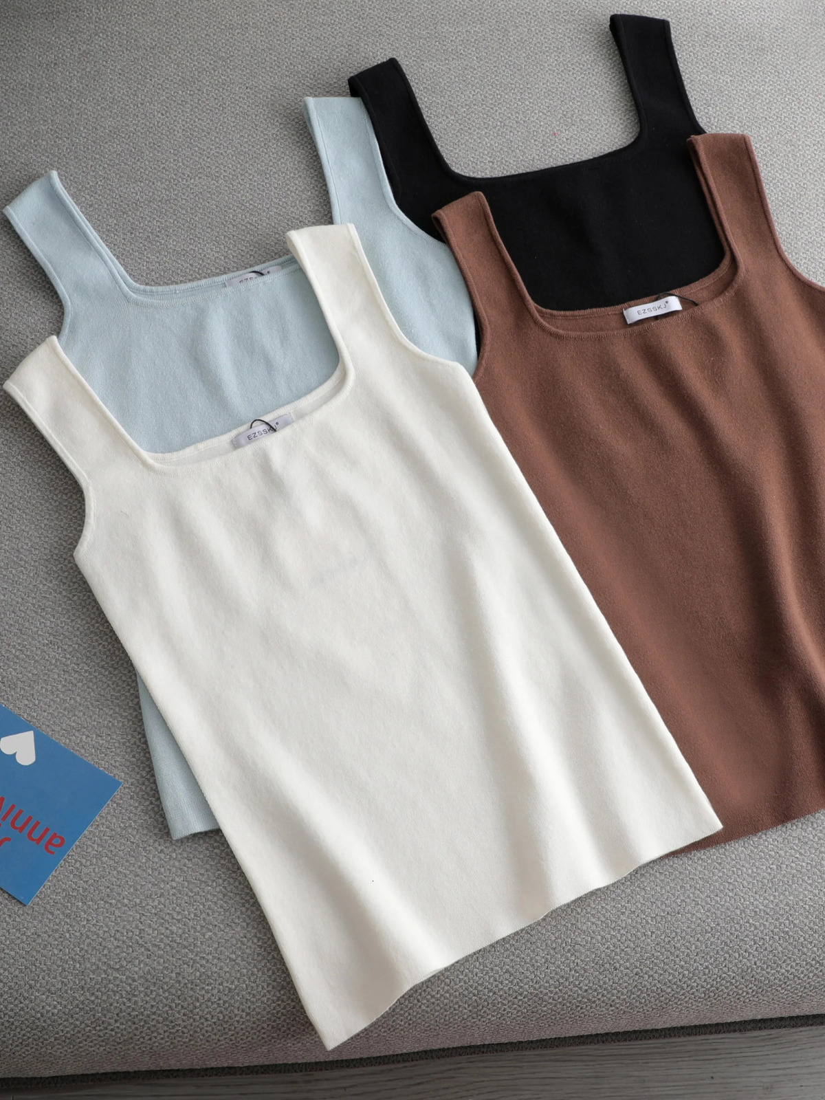 high quality chic basic U-NECK Summer white knit Women tank top sexy sleeveless t-shirt vintage top casual crop top t shirt 260306