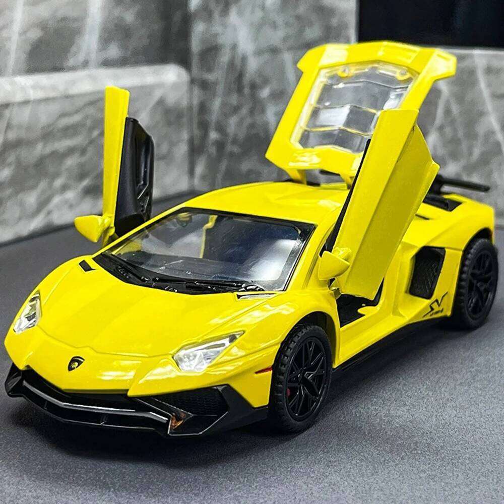1: 32 LP750 Sian Diecast Alloy Model Sports Car Doors Opened with Sound Light Pull Back Miniature Vehcie Decorative Collectibles Z260307