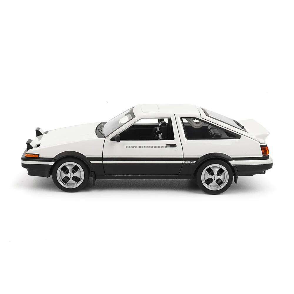 Maisto 1:24 Toyota Sprinter Trueno AE86 simulation alloy car model crafts decoration collection toy tool gift birthday present Z260306