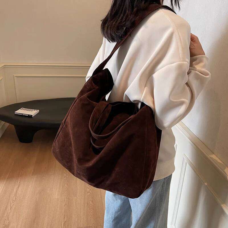 TAURUSCIAGA Large Capacity Velvet 2026 Hot Selling Tote Zipper Solid Color Popular Fashion Handbag Soft Simple Commuting Shoulder Bag Noble Temperamen