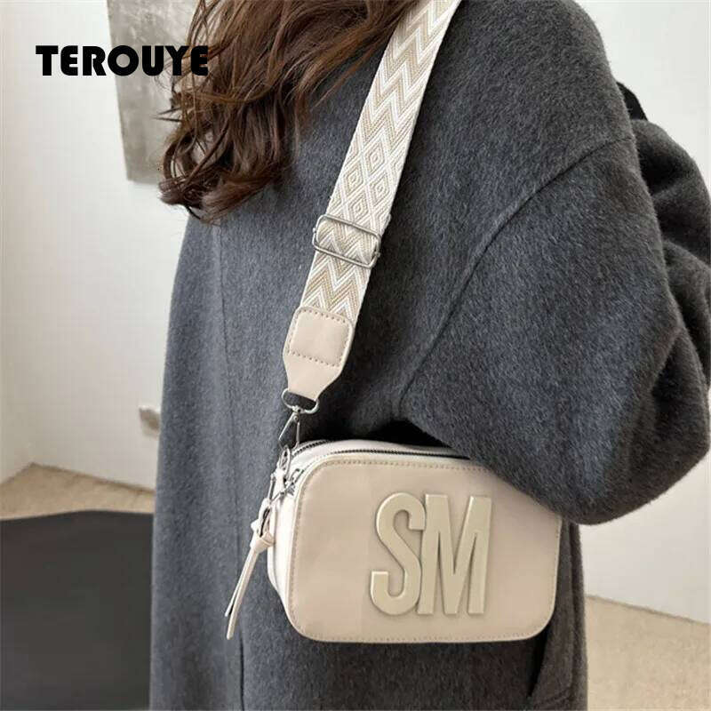 2026 Stylish Versatile Women Single SM Letter Pu Leather Small Square Bag Leisure Wide Shoulder Strap Cross Body Bags TEROUYE