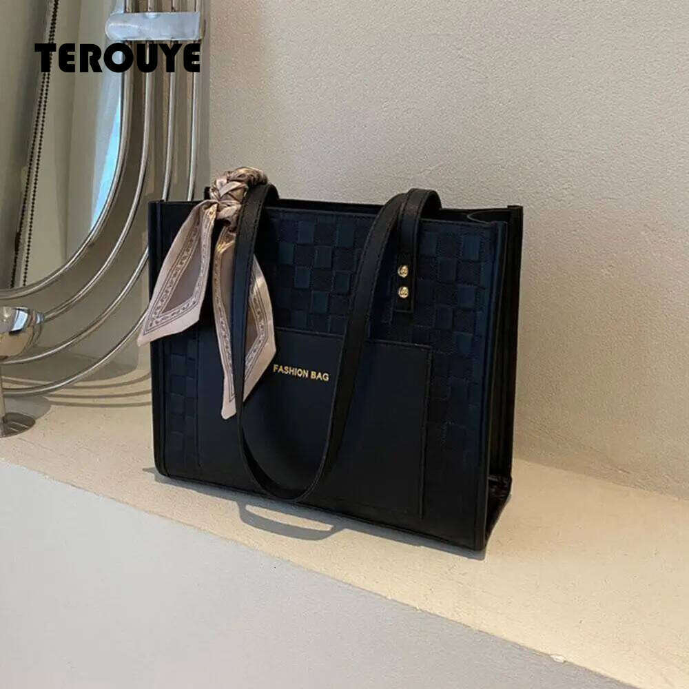 Korean Model Women's Women Luxury Tote Large Capacity Handbag Fashion Printing Shoulder Bag Trendy TEROUYE
