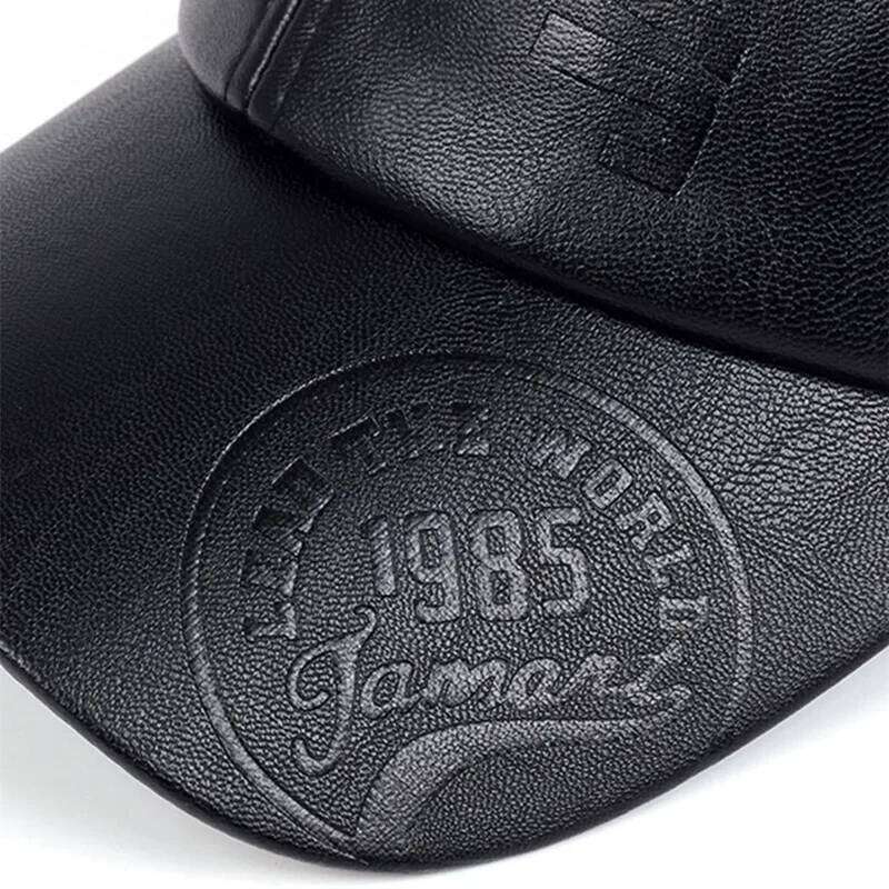 Unisex 1985 Letter Imprinting Leather Baseball Caps Spring and Autumn Outdoor Adjustable Casual Hats Sunscreen Hat Y260304