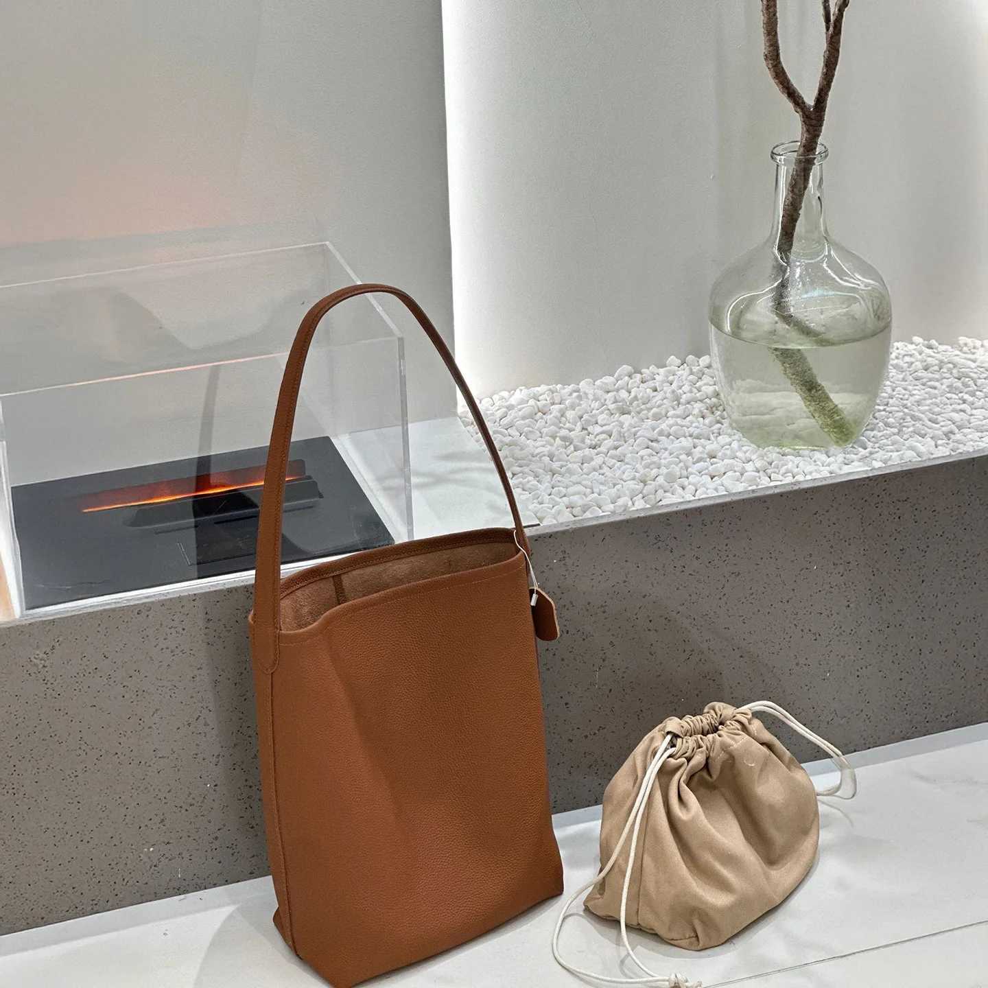 MENDY Bucket Bag Large Womens Bag Tote Bag Shoulder Bag Designer Genuine Leather Handbag Japanese Popular Bag Soft Hand H260306