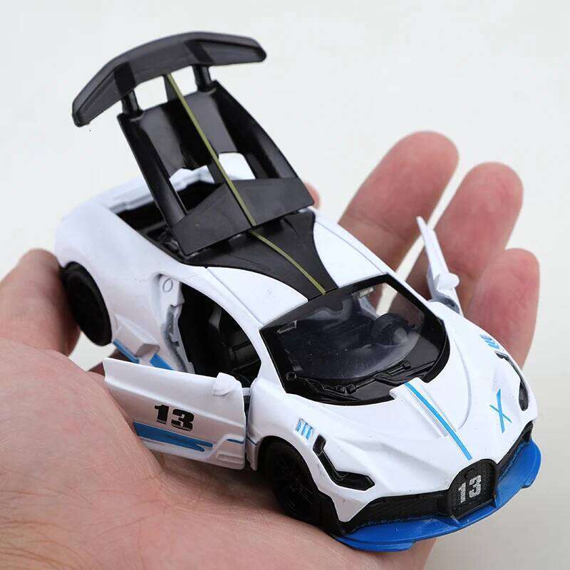 Bagged 1.36 new alloy DIVO simulation racing Diecast car, children's toy gift, pull-back openable metal car ornament, Z260306