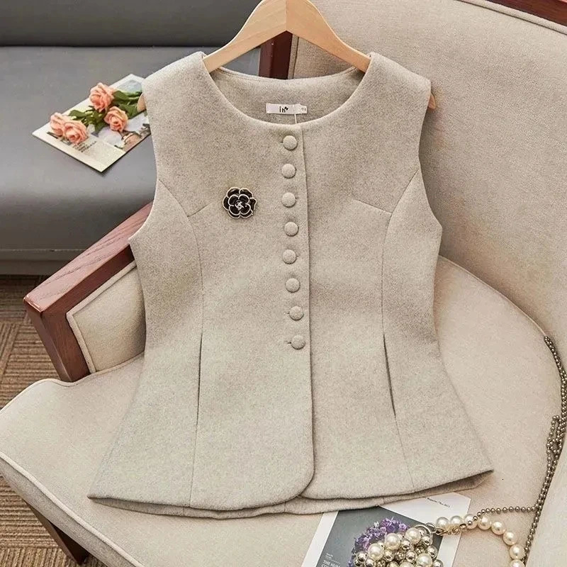 Autumn Winter Casual Versatile Sleeveless Womens Woolen Vest Coat Temperament Fashion Loose Lady Suit Waistcoat Jacket 260306