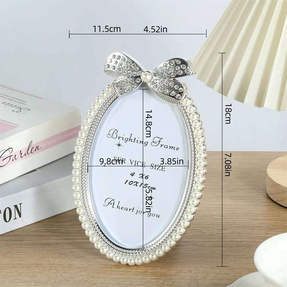A bow shaped pearl studded diamond frame with a 3/6/7 inch oval photo frame, suitable for children's adult gifts, birthday parti H260306