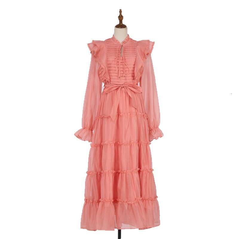 2026 Spring and Autumn European and American niche goddess style fairy like pleated semi transparent large folded flowing long skirt