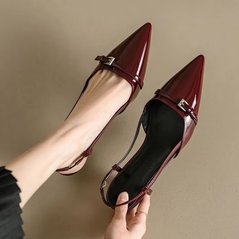 French Elegant Pointed Toe Patent Leather Closed-Toe Slingback Heels Vintage Fairy Core Kitten Heel Sandals Women 260306