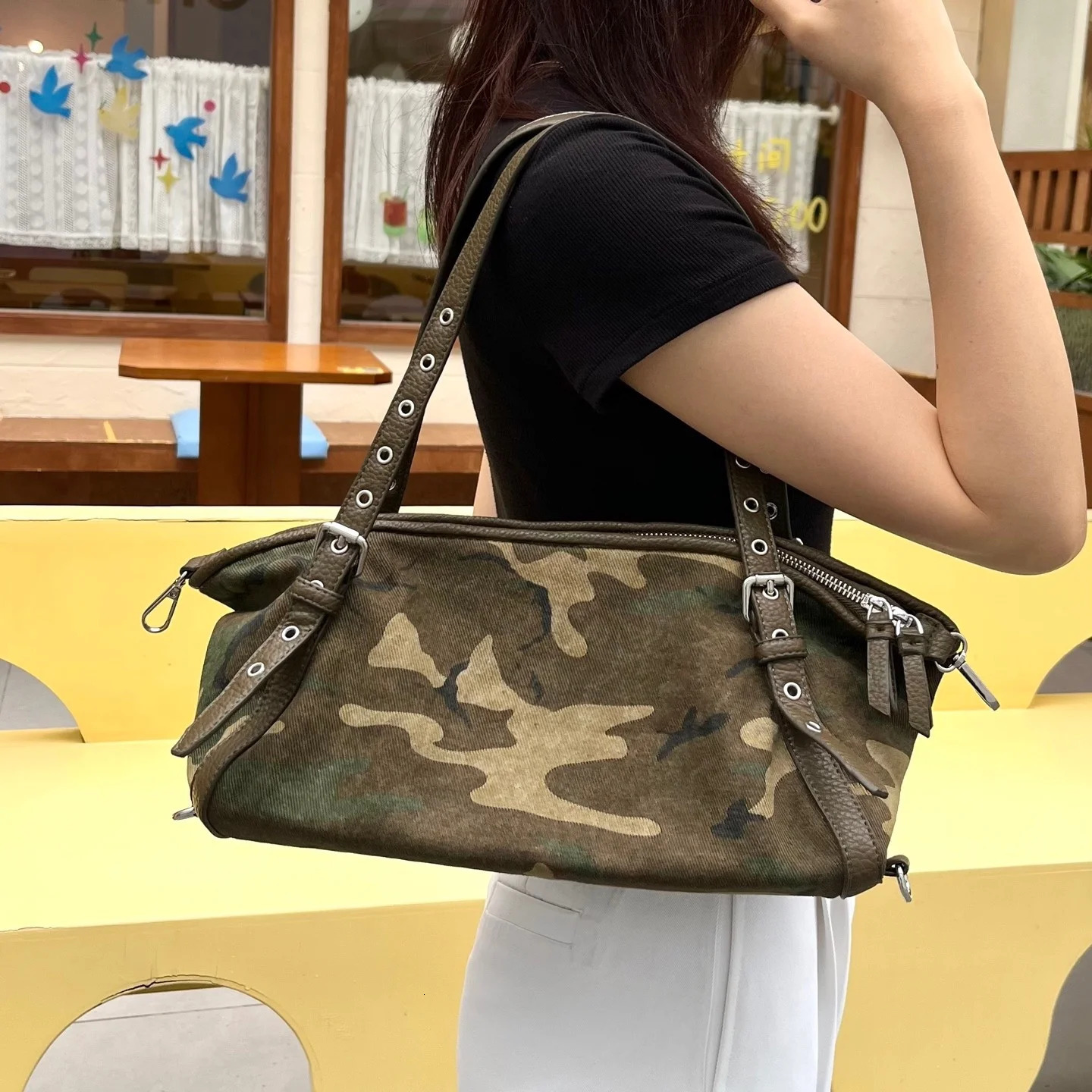 Camouflage Women Handbags Large Capacity Canvas Shoulder Bag Commuting Ladies Travel female armpit bag 260303