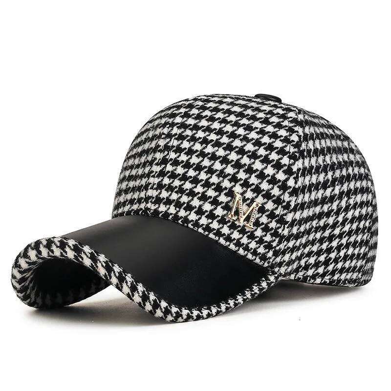 Houndstooth M Logo Baseball Korean Version Women'S Hat Versatile Duckbill Cap Y260304