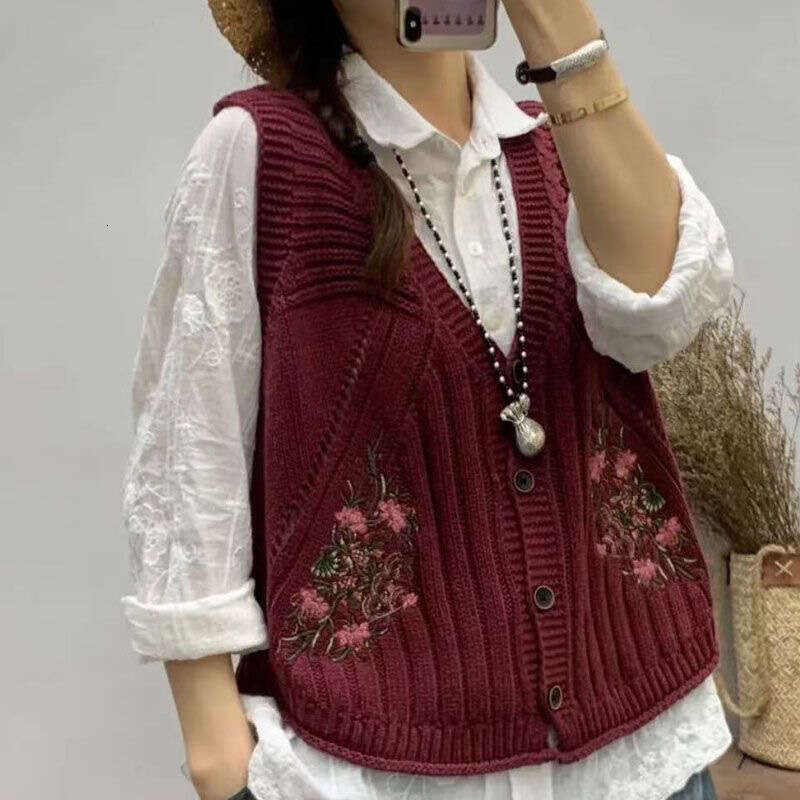 Mardi Hefxessdr Vintage Embroidery Knitted Vests Sleeveless Cardigan Buttons Pockets Spring Autumn Tops Coats Waistcoat Design Trend Vests New