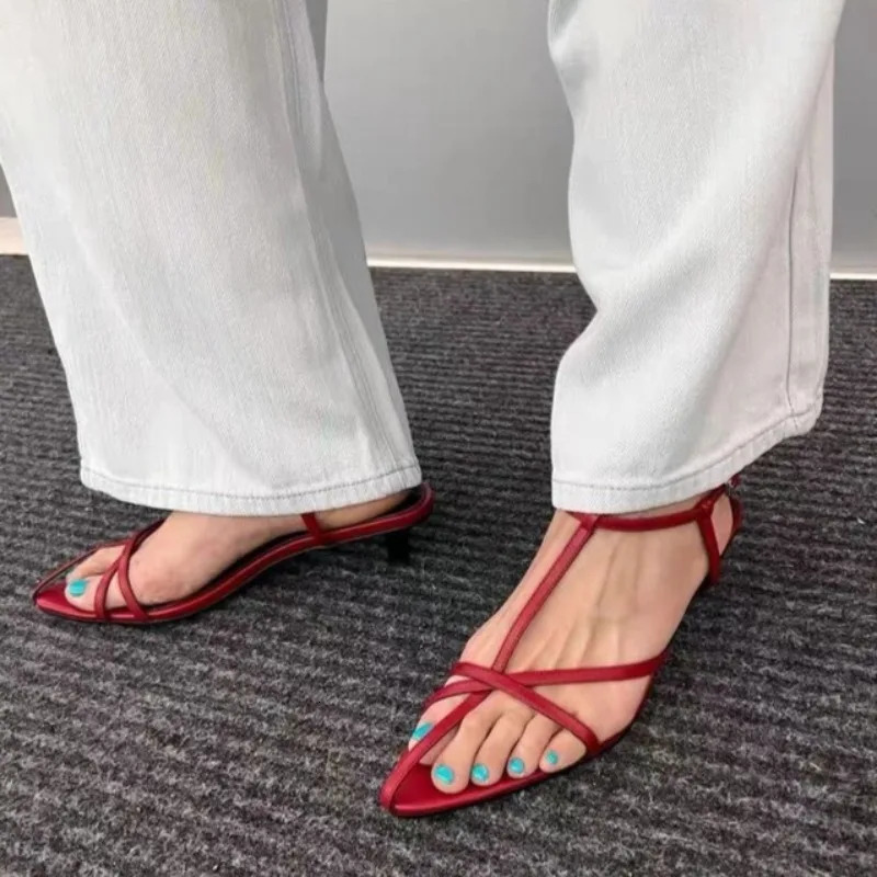 Low Heel Shoes Summer Pointed Fine Belt Interlace Metal Buckle Line with Soft Sole Non-slip Fine Heel Sandals 260306
