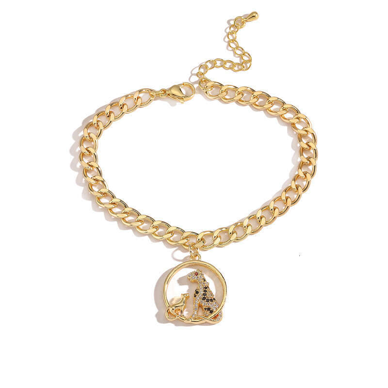 European American hip-hop minimalist Cuban chain butterfly bracelet, fashionable light luxury jewelry for boys and girls, high-end bracelet