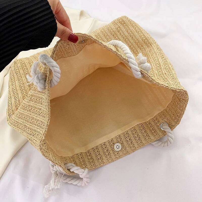 Popular Large Capacity Girls Handmade Weave Straw Bag Bohemian Style Shopper Tote Beach Handbags XJ260306
